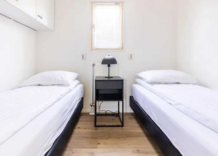 In Brabant With Spacious Garden Chalet