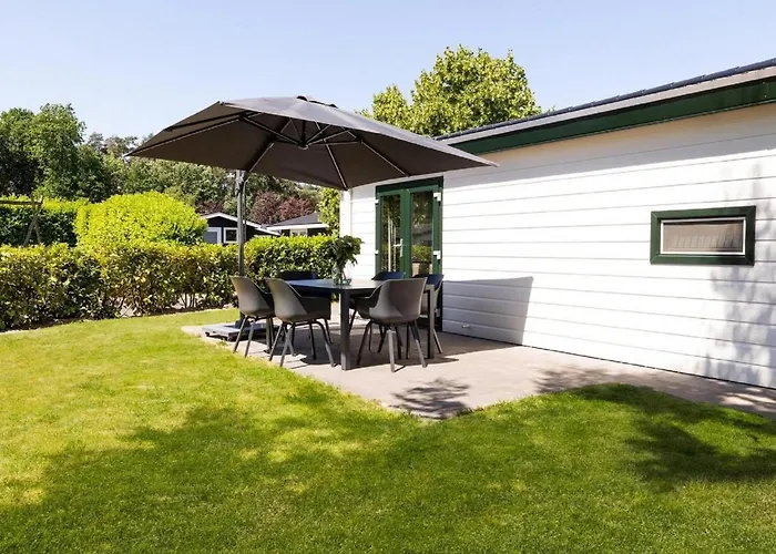 In Brabant With Spacious Garden Chalet *