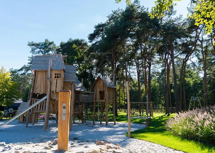 In Brabant With Spacious Garden Chalet Veldhoven